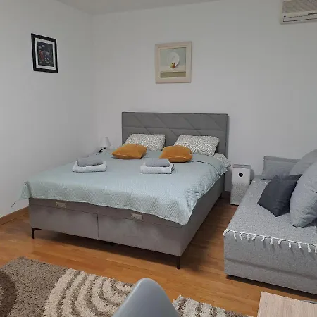 Manhattan Seboj Belvil Διαμέρισμα