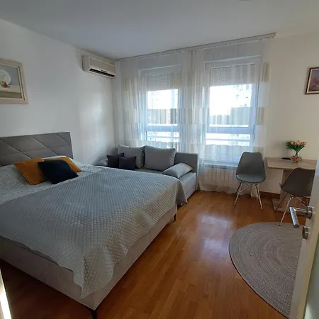 Daire Manhattan Seboj Belvil Belgrad